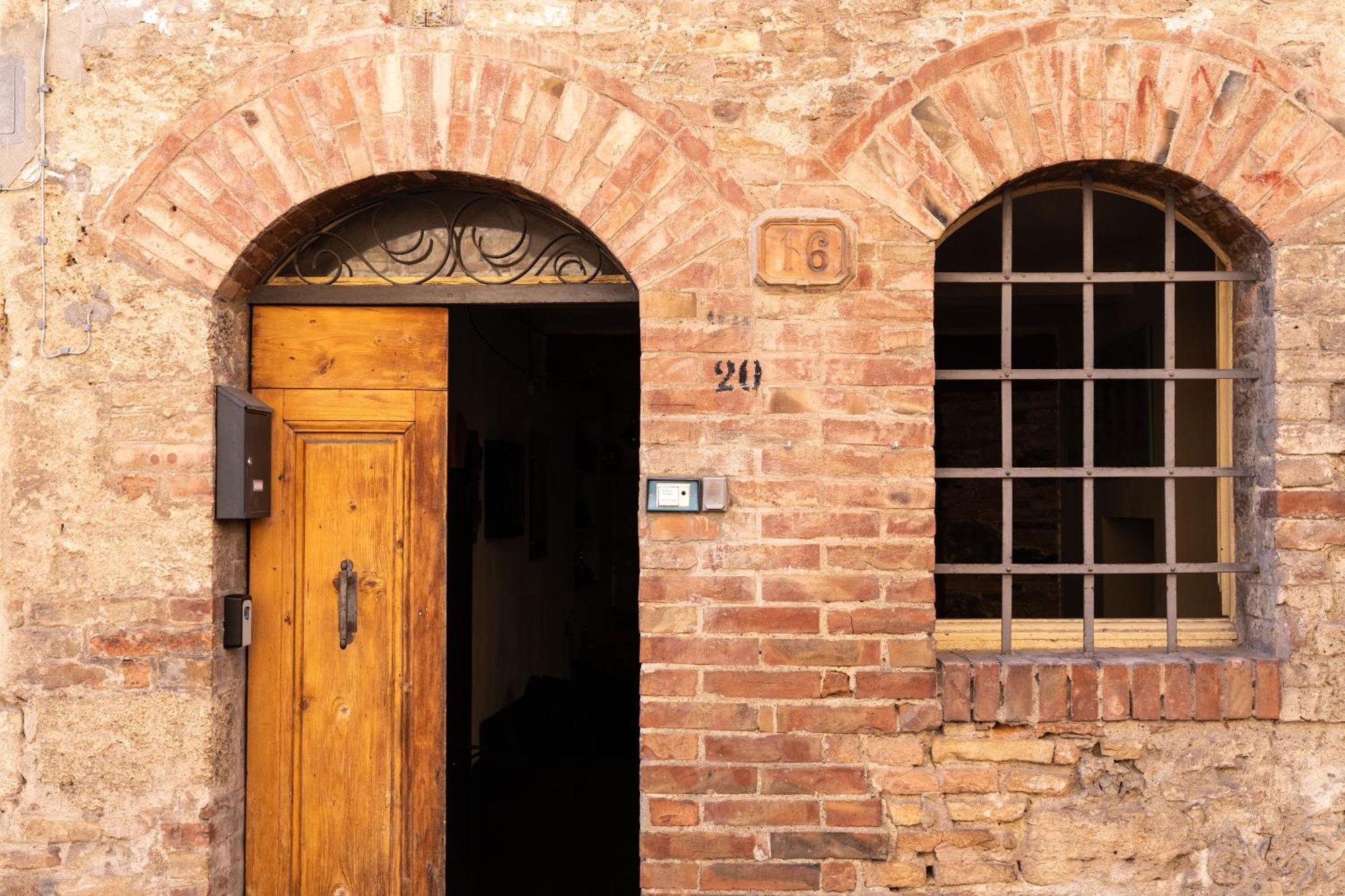 Apartamento La Nicchia San Gimignano Exterior foto